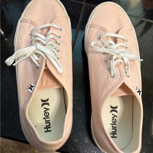 Hurley Women's Soft Pink Sneakers